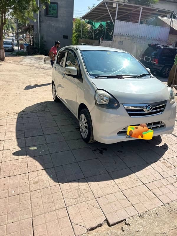 Daihatsu Mira 2014 2