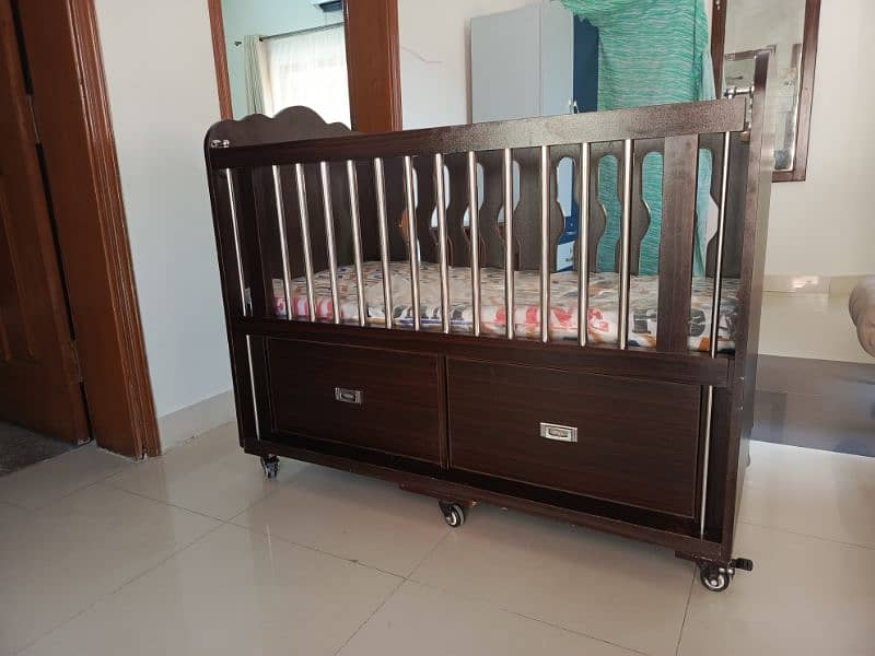 Wooden Baby Cot with Matress 0