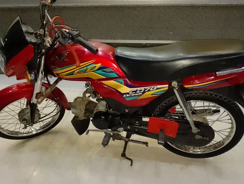 Honda CD70 Dream 1