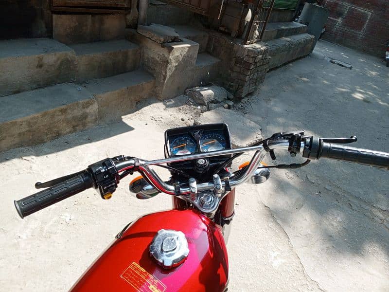 Honda 125 modal  10, 8, 2023 1