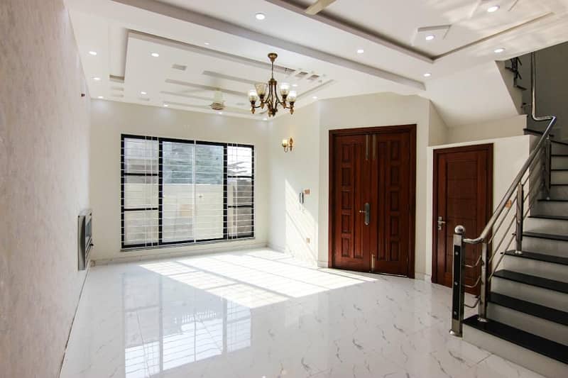 3 Beds 5 Marla Prime Location House For Rent In DHA 9 Town Lahore 7