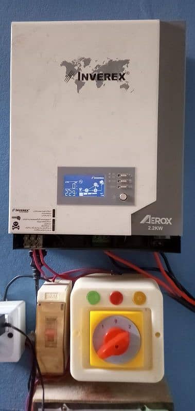 inverex Aerox 2.2kw solar invertor(hybride) 1