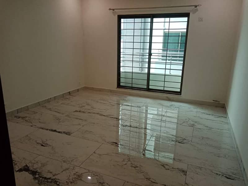 10 Marla 3 Bedrooms Apartment Available For Rent In Sector S Askari 10 Lahore Cantt 4