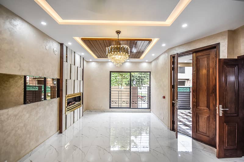 5 Marla Out Class Stylish Luxury Bungalow For Rent In DHA Phase 9 Town 11