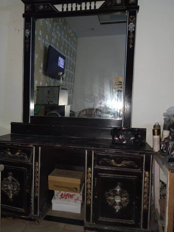 Dressing Table for sale 1