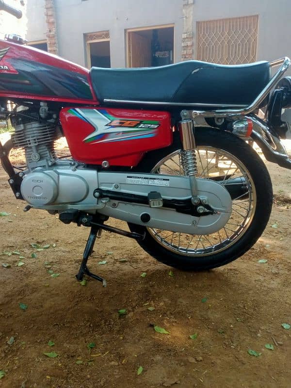 honda 23 for sel urgent biometric avil Dina relway road 4 km distance 3