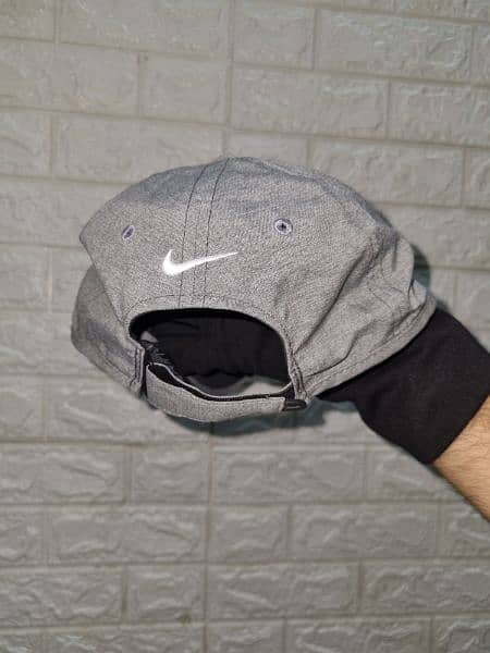 NIKE ORIGINAL CAPS 4