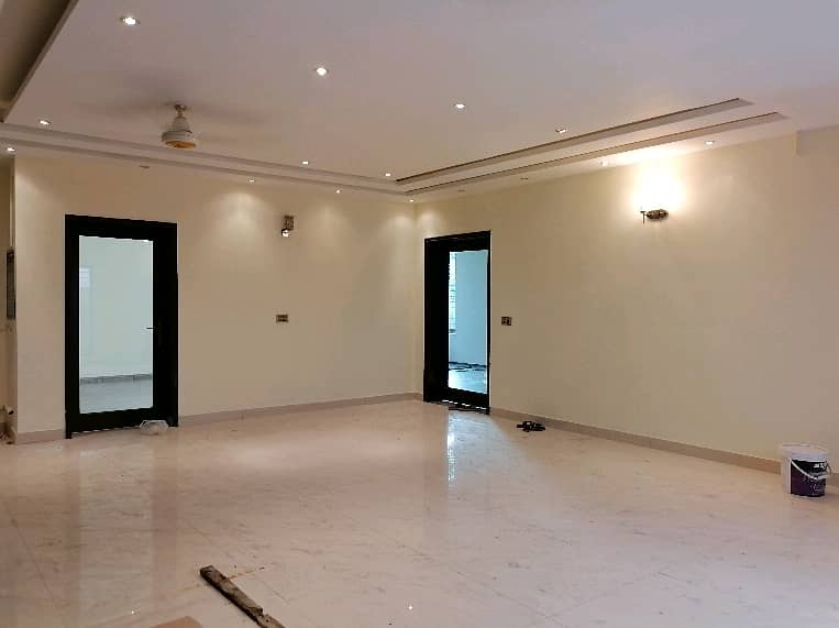 In Lahore You Can Find The Perfect House For sale 1