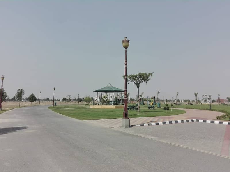 Premium 5 Marla Residential Plot Is Available For sale In Lahore 4