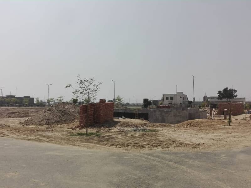 Premium 5 Marla Residential Plot Is Available For sale In Lahore 9