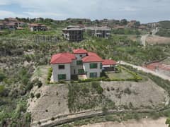 DAM VIEW LUXURY VILLA - 5 Bed Mansion In Mangla Green Housing