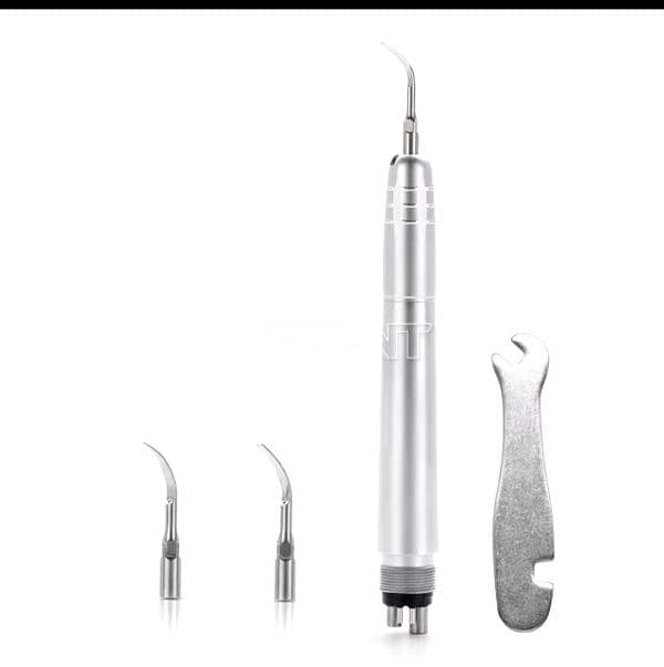 ULTRASONIC SCALER HANDPIECE WITH TIPS 1