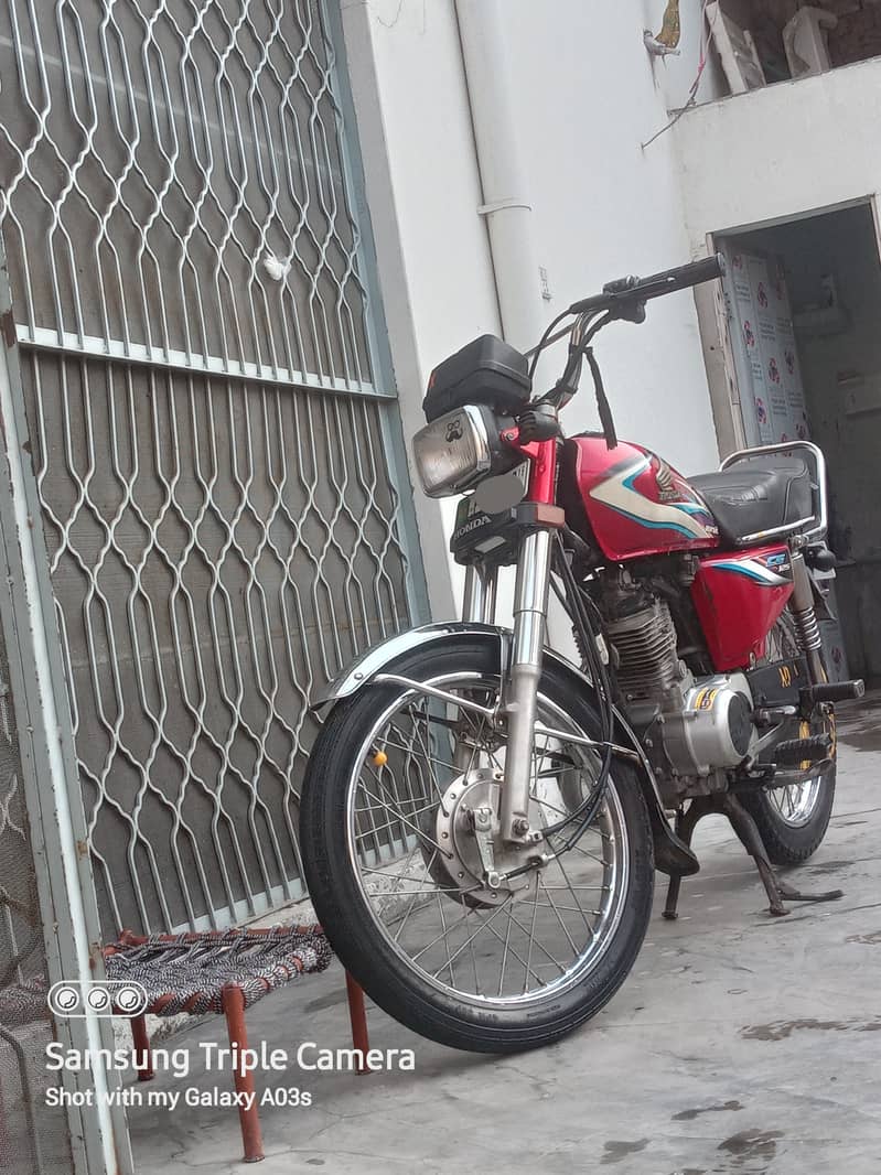 Honda CG 125 2015 1