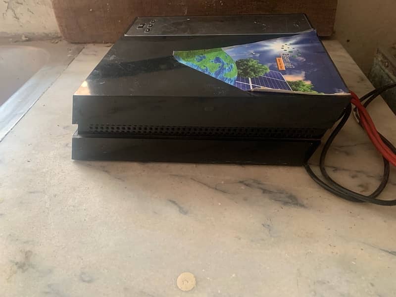 2.5 KVA Digital UPS For sale 6 months used 3