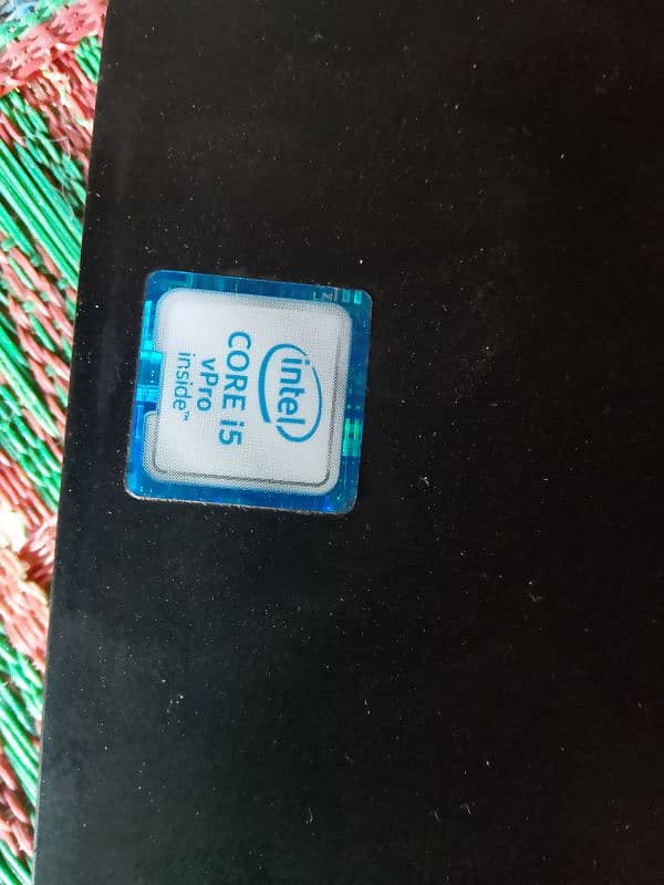 laptop Company name dell 3