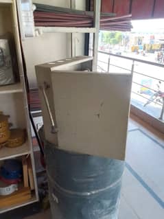 Change over  new ha mare shop ha apni 500V / 200A