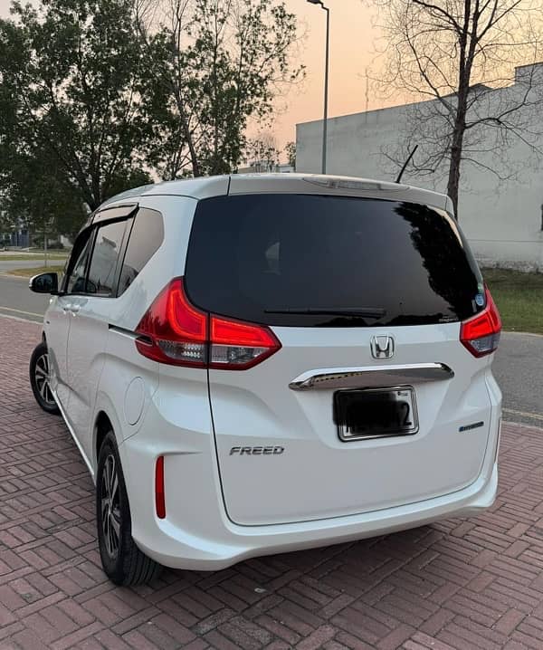 Honda Freed 2021 Brand New Car. 6