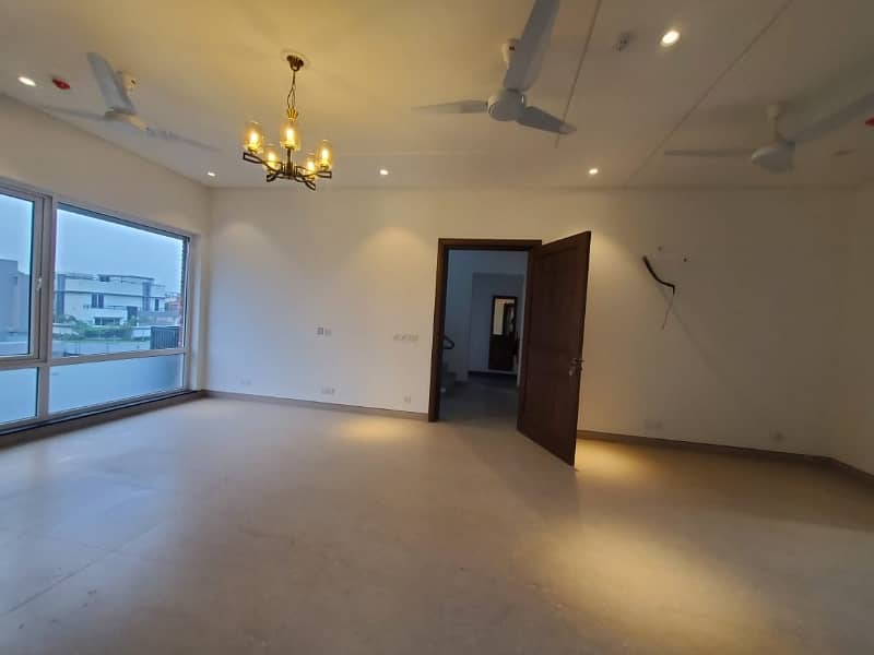 1 Kanal Out Class Stylish Luxury House For Sale In DHA Phase 2,Block R , Lahore. 9