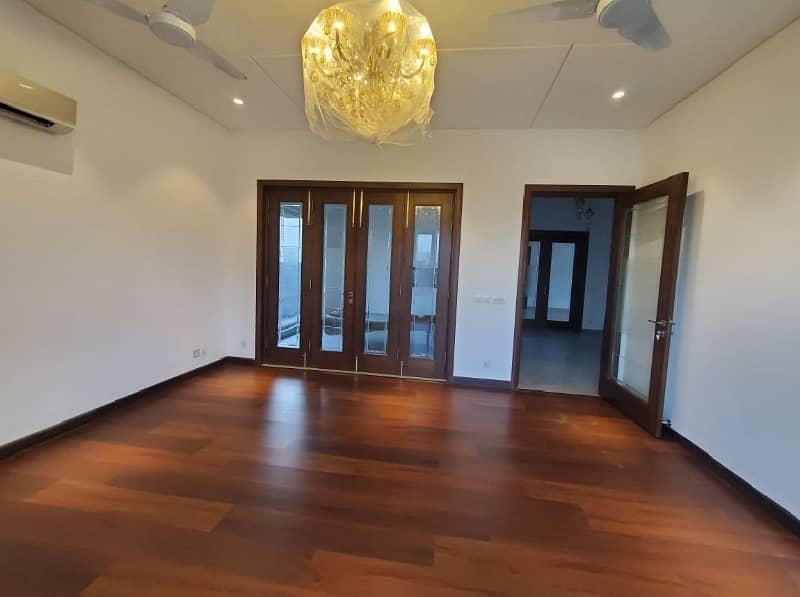 1 Kanal Out Class Stylish Luxury House For Sale In DHA Phase 2,Block R , Lahore. 10