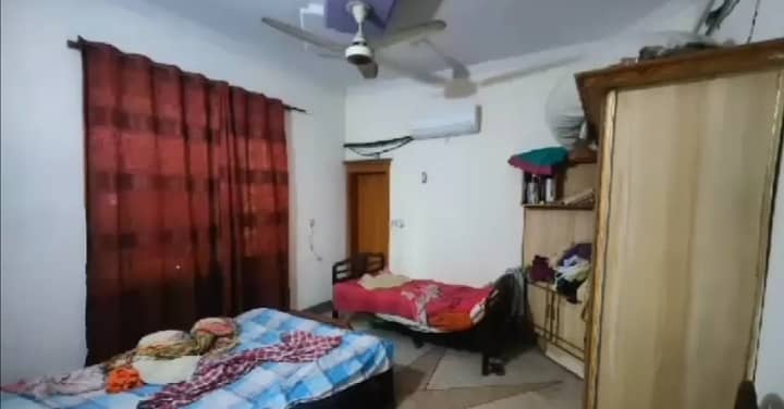 Single Storey 10 Marla House For sale In Marghzar Officers Colony Marghzar Officers Colony 3