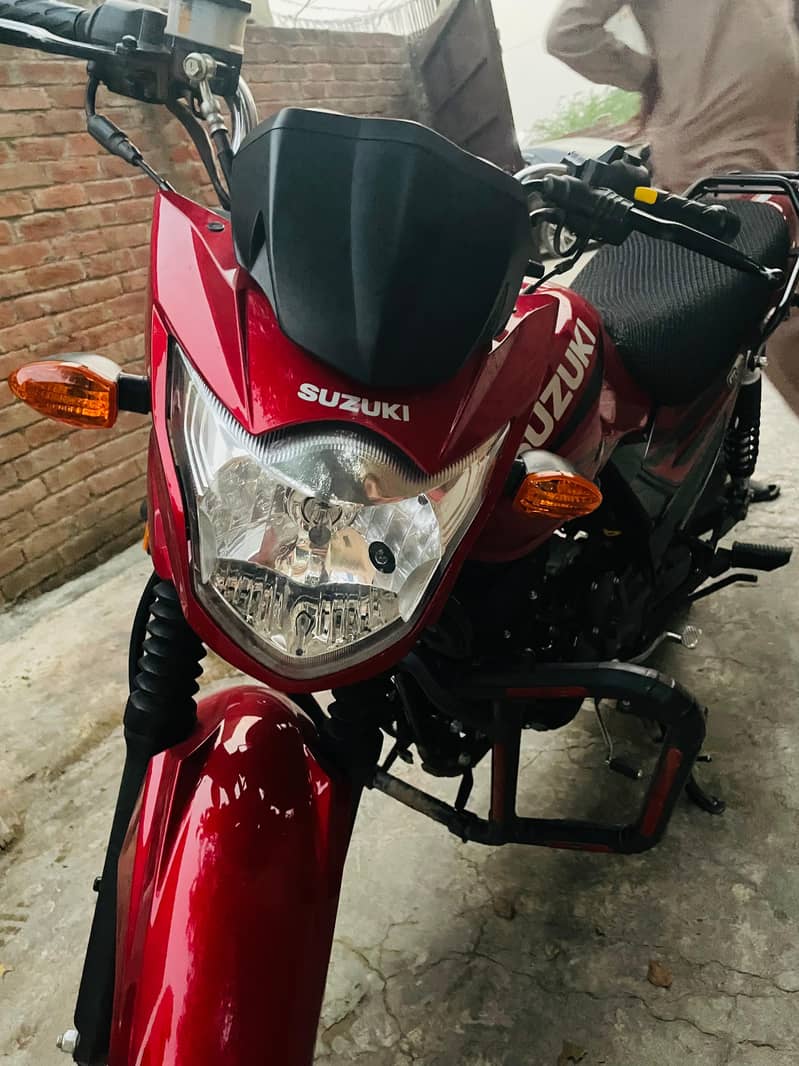 Suzuki GR 150 2024 Lush Condition 6