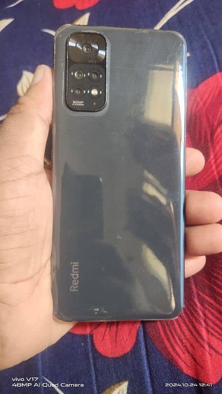 redmi note 11 with box and charger 3