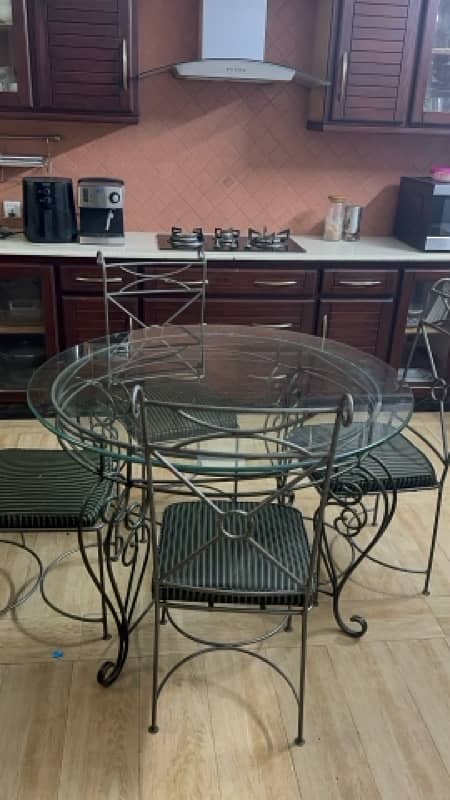 Rot Iron Dining Table with 6 chairs 0