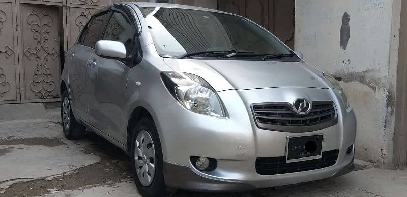 Toyota Vitz 2006 9