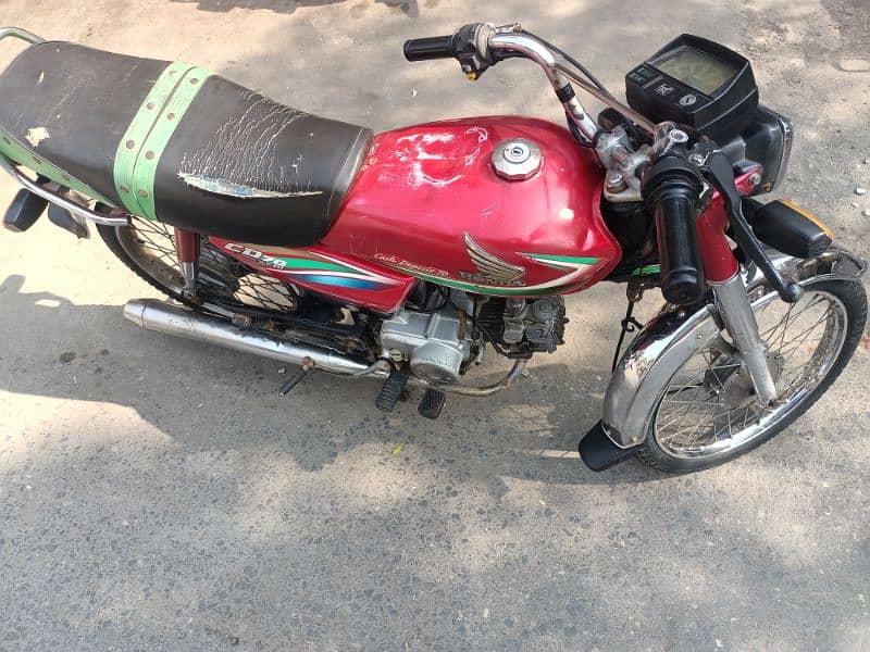 Honda CD 70 urgent sale 5