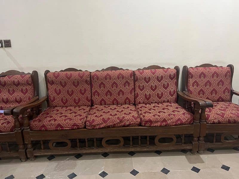 Wooden sofa set, used condition, 0