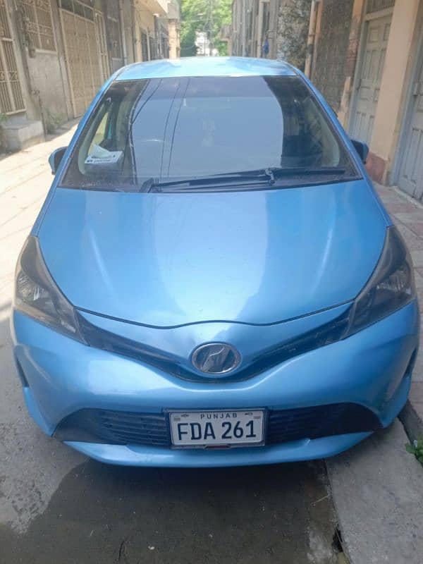 Toyota Vitz 2014 4