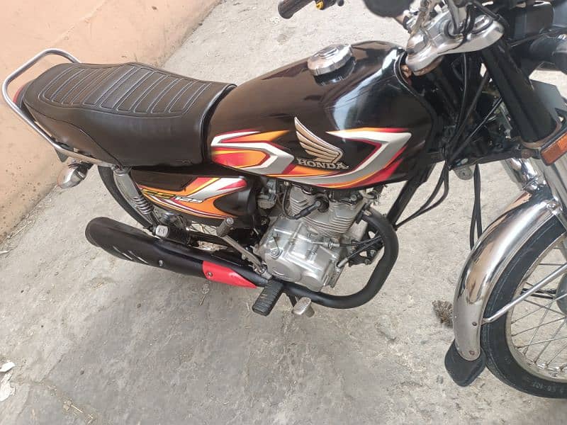 Honda 125 2022 good condition 5