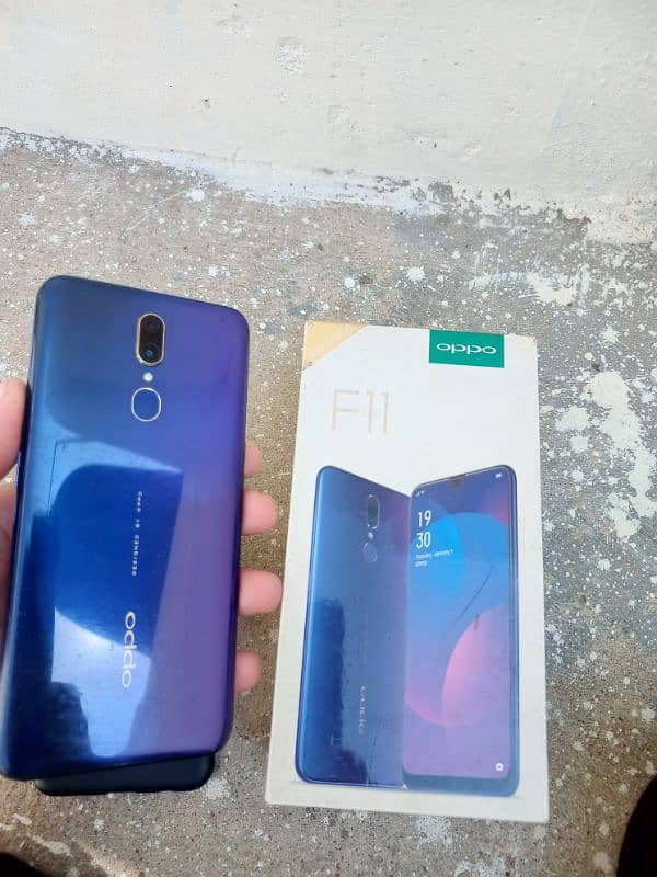 Oppo F11 4/64 GB with Box 1