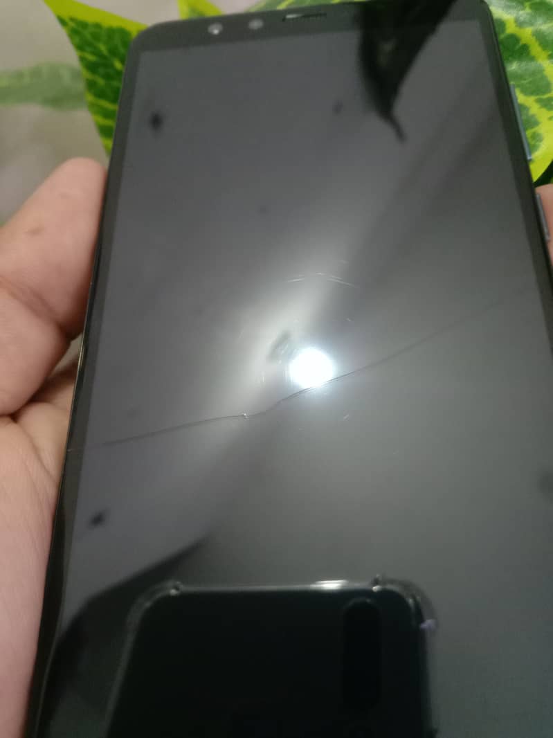 Huawei Y9 2018 All ok Just Glass Break ha Working 100% ok 8