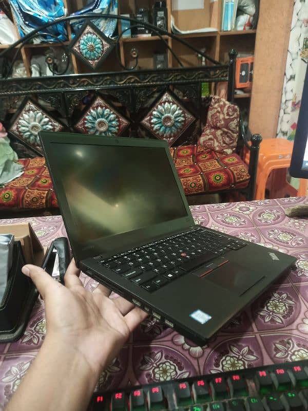 Lenovo x260 i5 6th generation 3