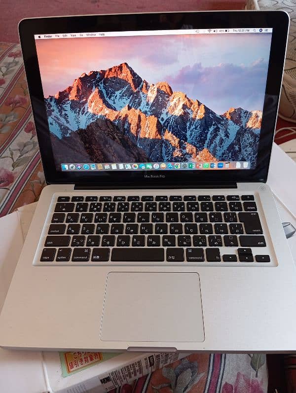 Mac Book pro 2011 fresh condition 4