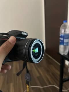 Nikon D5300 for urgent sale 0