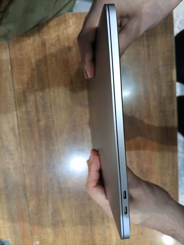 Apple MacBook Pro - M1 4