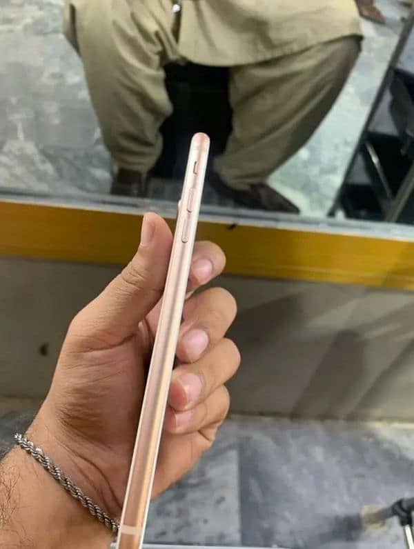 iphone 8 plus non pta 4