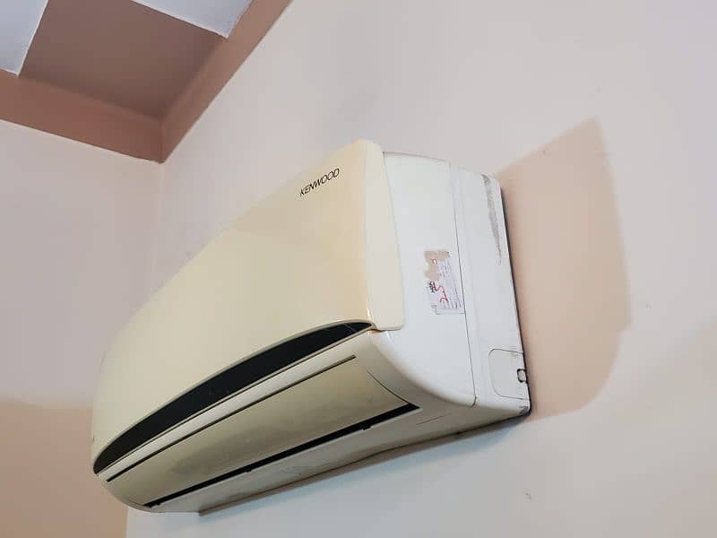 good condition split AC for house 2