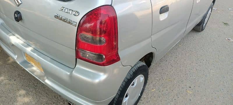 Suzuki Alto 2001 9