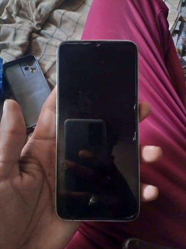 Realme c35 pta h 8/128 h urgent sale krna h need cash 5