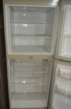 pel company fridge good condition 0