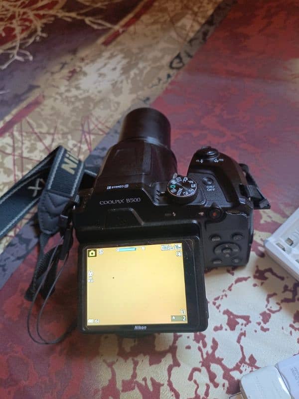 Nikon Coolpix b500 5