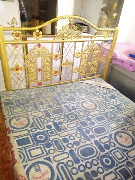 single bed with metres for sell 1