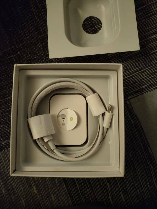 AirPods  2nd generation  with cover 1 extra cable 3