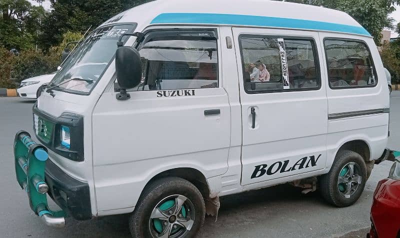 Suzuki Bolan 2018 2