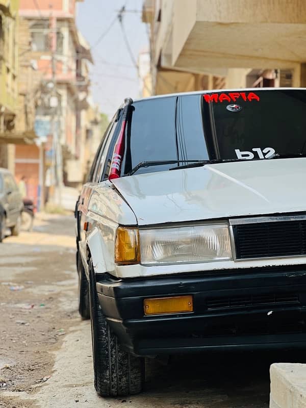 Nissan Sunny 1988 2