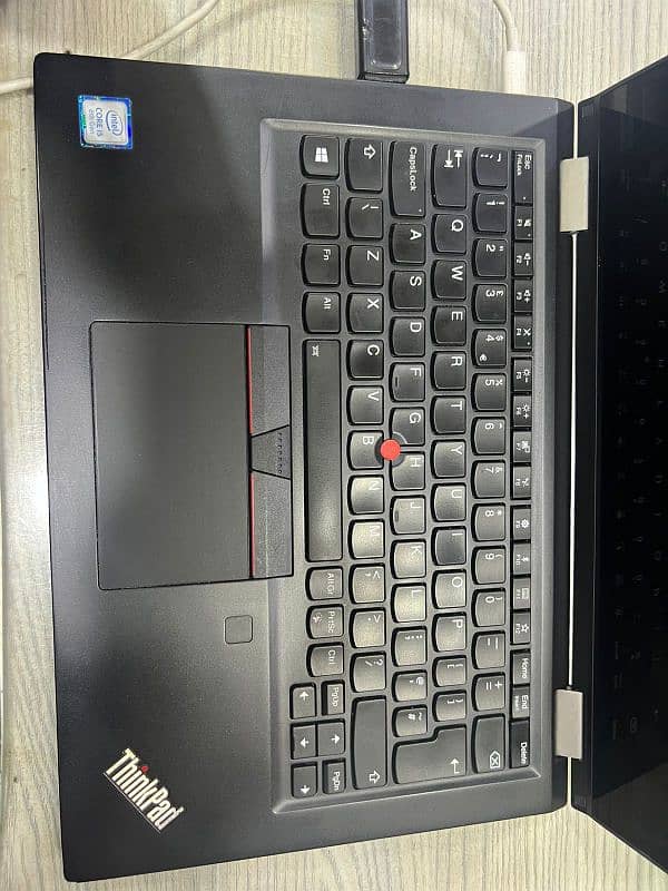 Lenove  Thinkpad  X390 360 Rotate  I5 8th  8gb ram 256nvmi 1