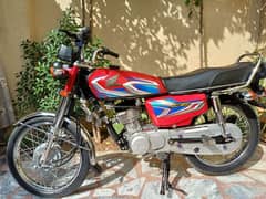 Honda 125 2022 Model - Fully Documented, Excellent Condition!